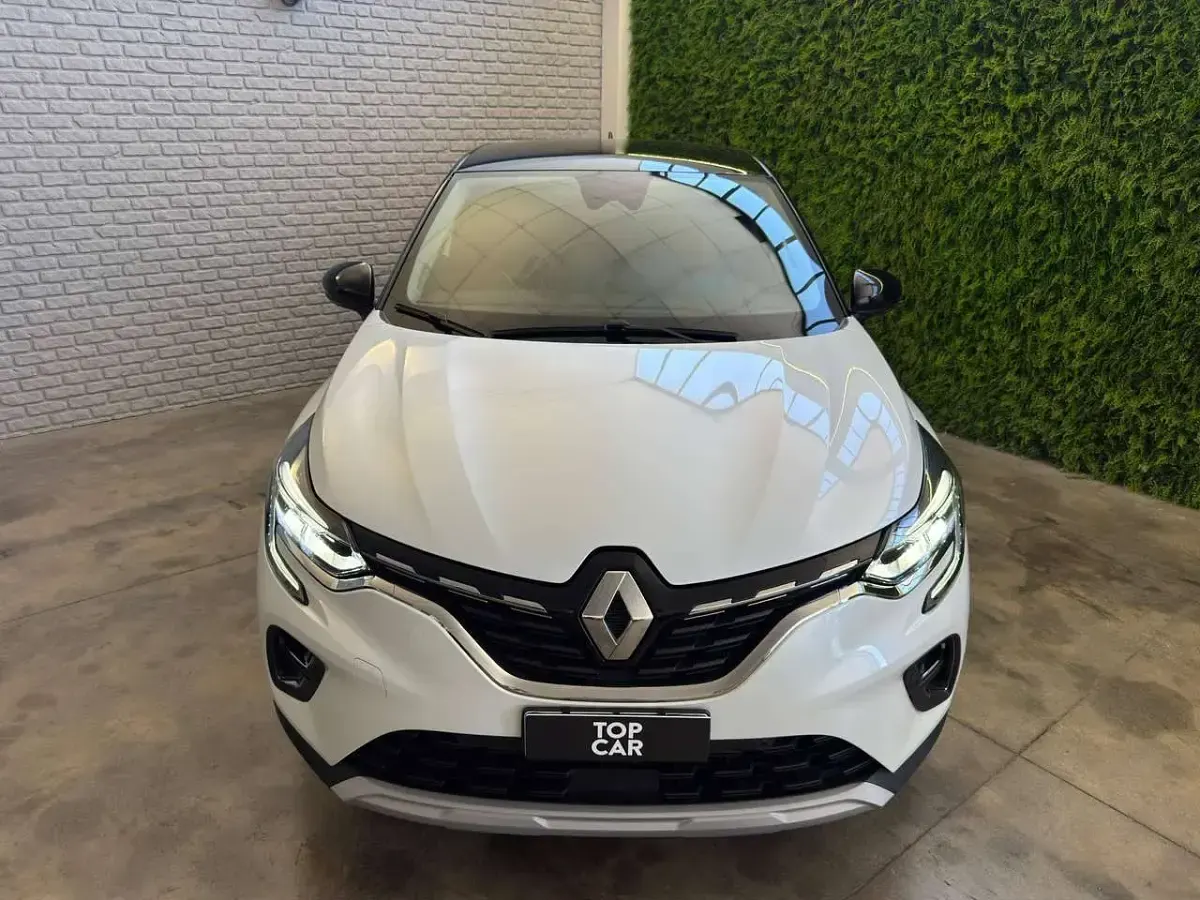 Usata Renault Captur Techno 101 CV (74 kW) 2023 Bianco SUV