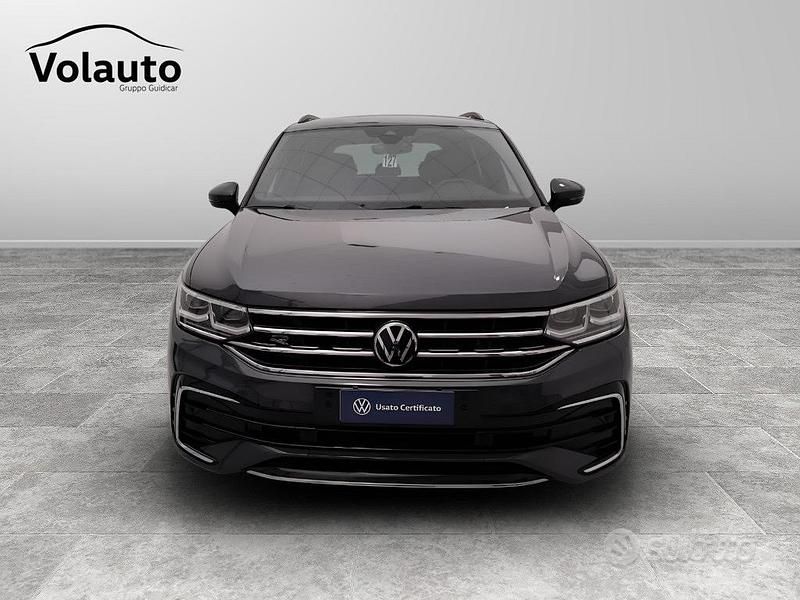Usata VW Tiguan R-line 150 CV (110 kW) 2023 Grigio SUV