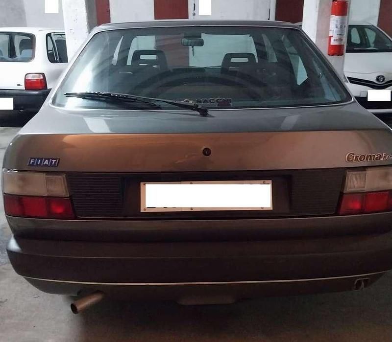 Occasion Fiat Croma 117 ch (86 kW) 1989 Gris Berline