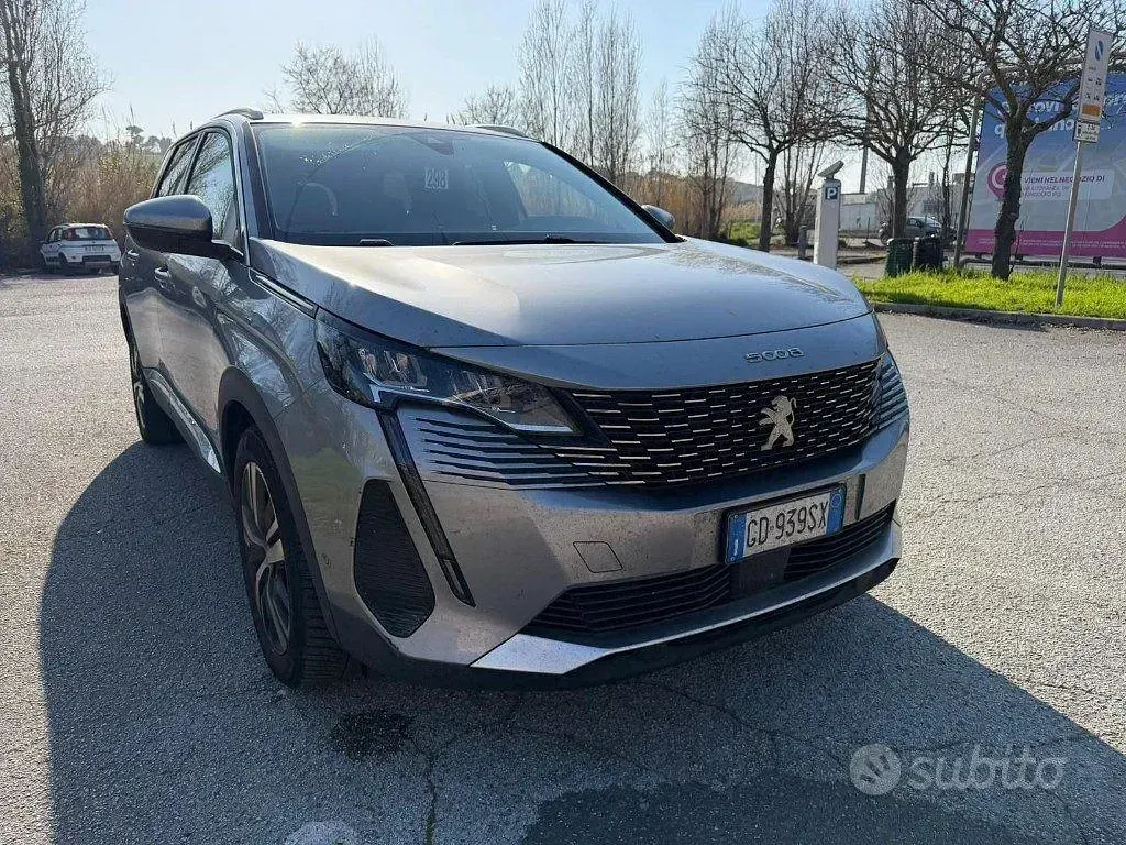 Begagnad Peugeot 5008 S 131 HK (96 kW) 2020 Grå SUV