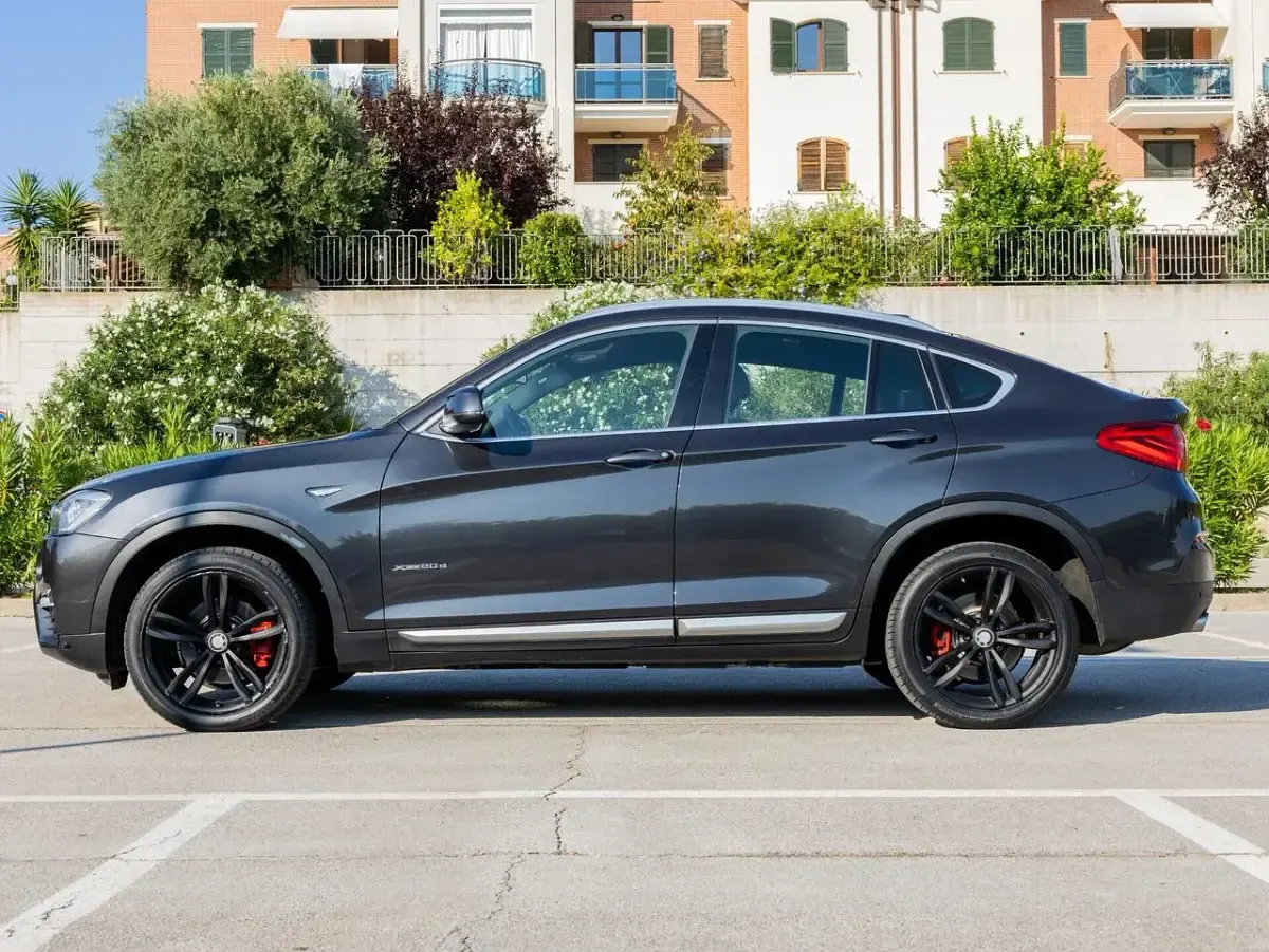 Usata BMW X4 xLine 190 CV (139 kW) 2015 Blu SUV