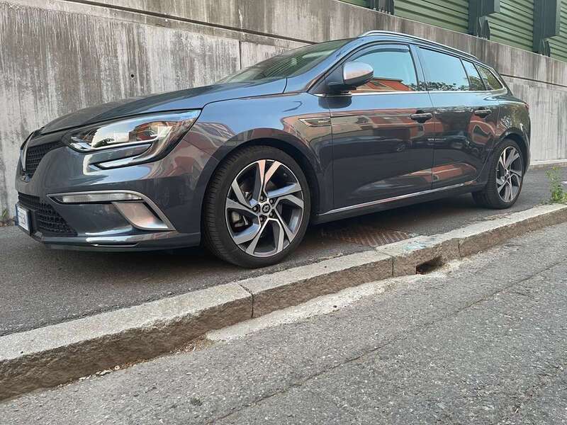 Usato 2018 Renault Mégane GT 1.6 Benzin 205 CV (21.500 €)