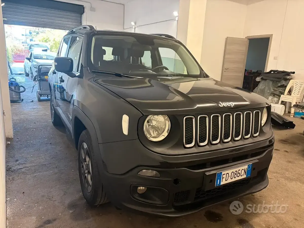 Usata Jeep Renegade 120 CV (88 kW) 2016 Nero SUV