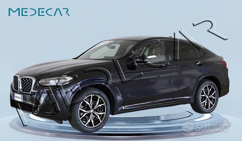 Usata BMW X4 190 CV (139 kW) 2022 Blu SUV