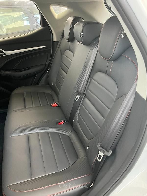 Usata MG ZS Luxury 111 CV (81 kW) 2024 Other SUV