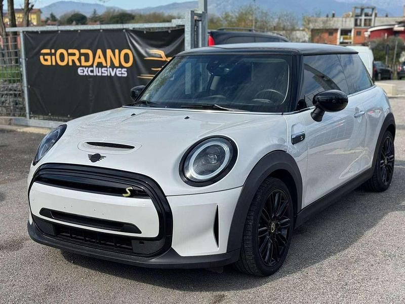 Usata Mini Cooper SE Resolute Edition 75 kW (102 CV) 2023 Bianco Utilitaria