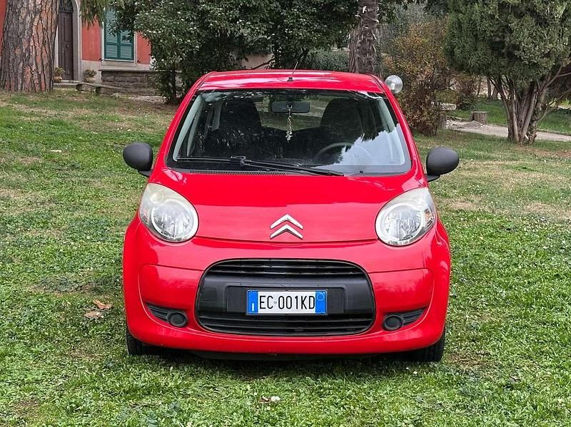 Rosso Usata 2010 Citroën C1 Style Due volumi | 3900 € (Ottimo prezzo) - Immagine 1/4