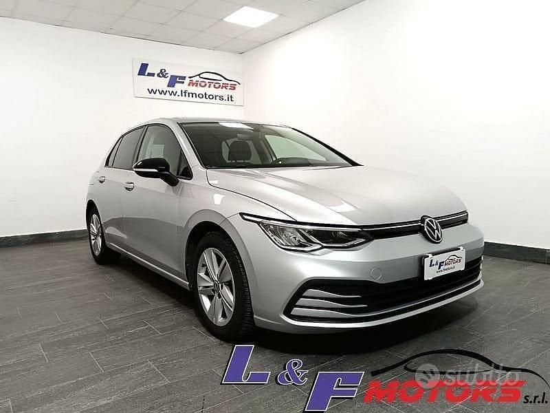 Usata VW Golf VIII R-line 2020 Grigio Berlina