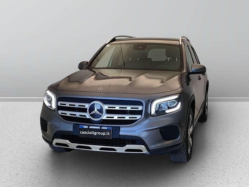 Grigio Usata 2020 Mercedes GLB200 SUV | 27.500 € (Buon prezzo) - Immagine 1/4