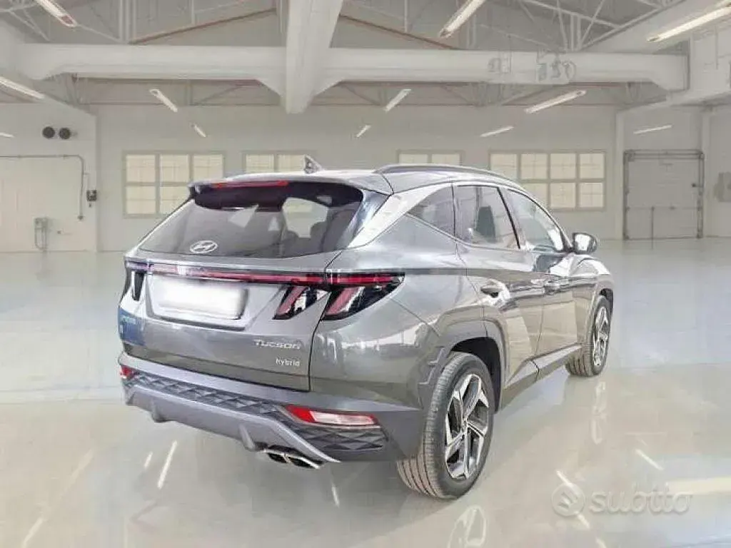 Usata Hyundai Tucson 179 CV (131 kW) 2021 Grigio SUV