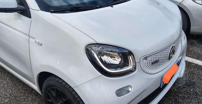 Usata Smart ForFour Brabus 71 CV (52 kW) 2019 Bianco Utilitaria