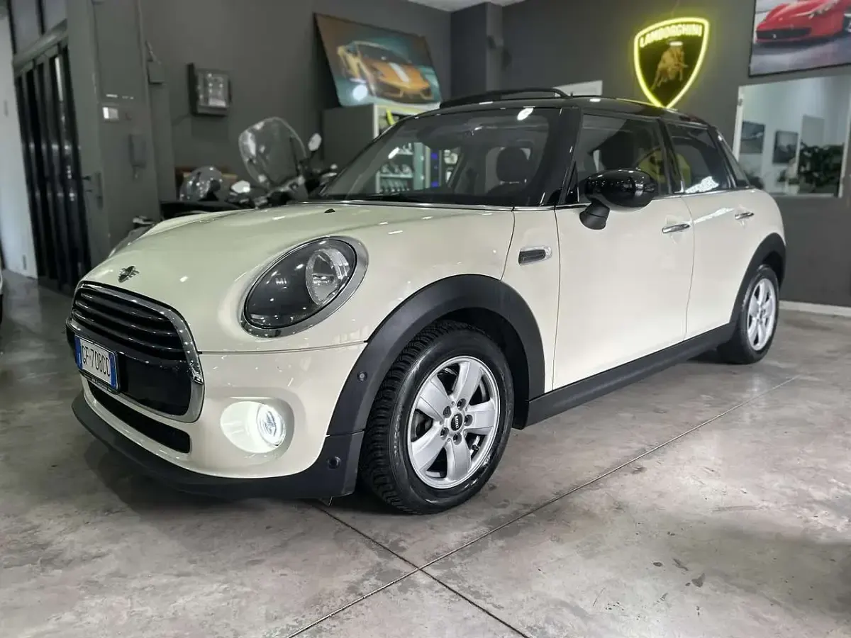 Usata Mini Cooper 136 CV (100 kW) 2021 Giallo Utilitaria