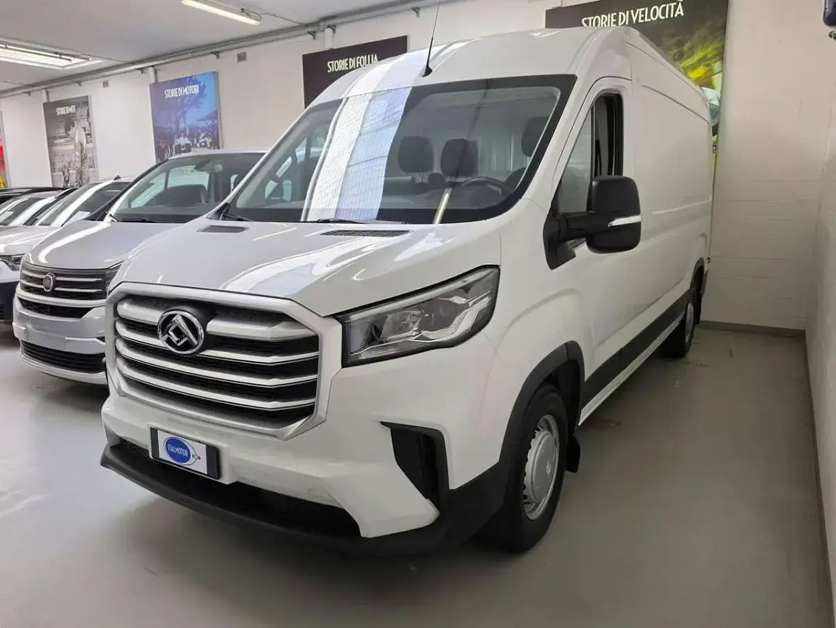 Usata Maxus V90 150 CV (110 kW) 2023 Bianco Furgone