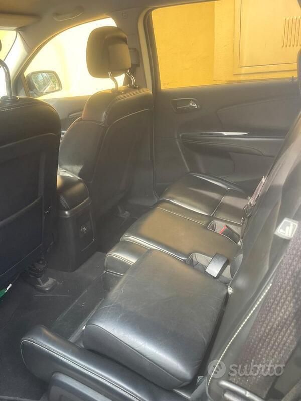 Usata Fiat Freemont 140 CV (102 kW) 2012 Bianco SUV