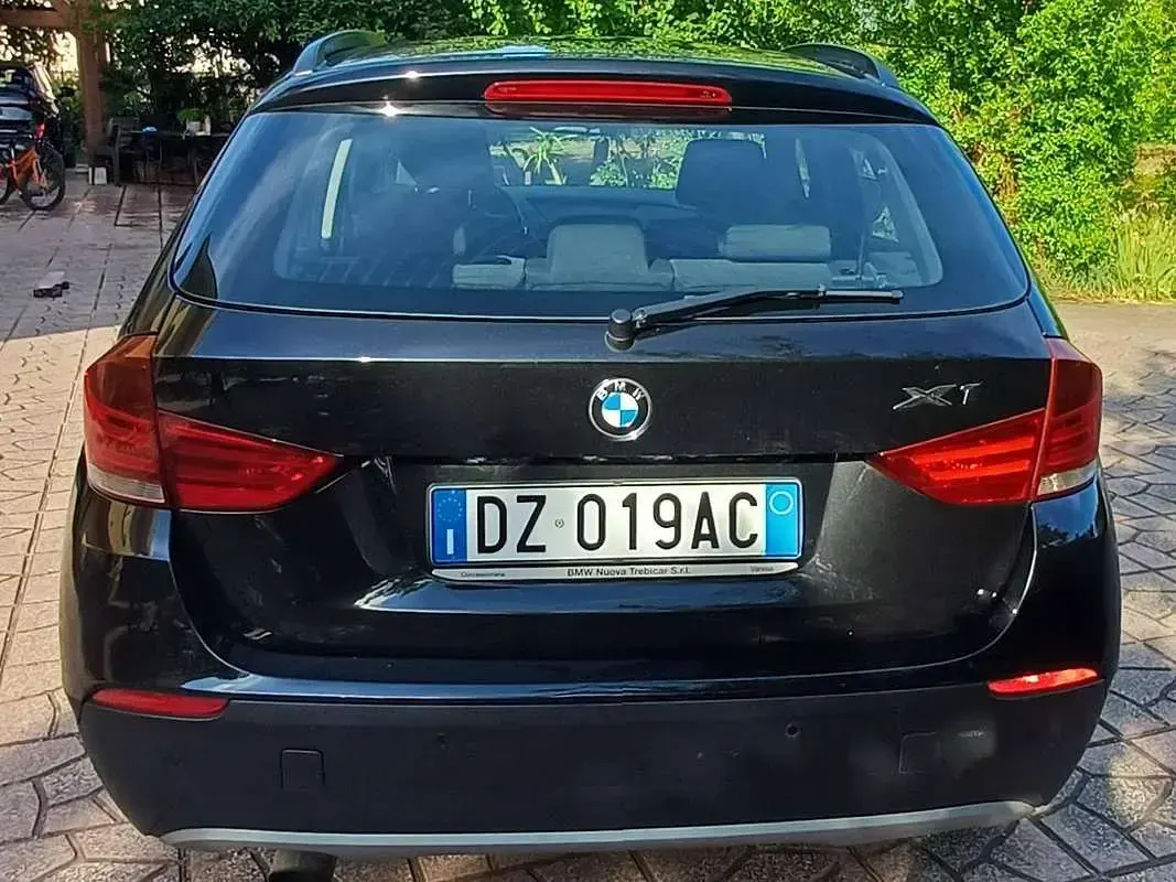 Usata BMW X1 177 CV (130 kW) 2009 Nero SUV