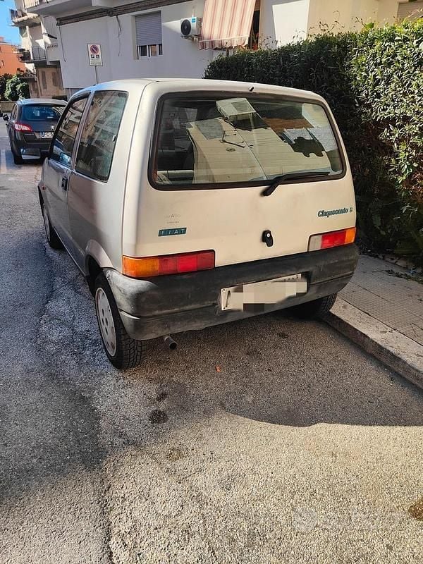 Usata Fiat 500 39 CV (28 kW) 2000 Grigio Utilitaria