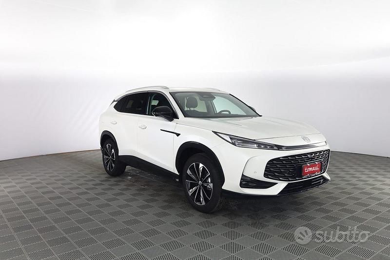 Usata MG HS Luxury 170 CV (125 kW) 2025 Pearl white SUV