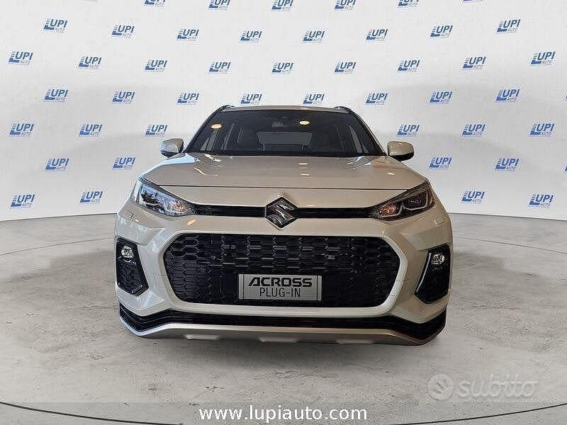 Nuova Suzuki Across 306 CV (225 kW) 2025 Bianco SUV