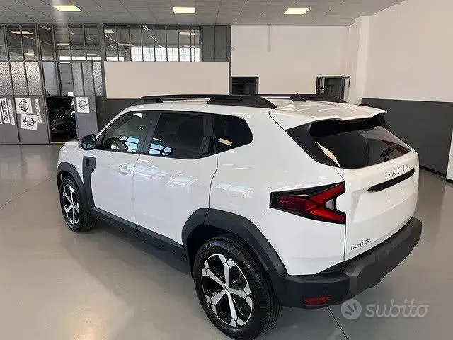 Nuova Dacia Duster Journey 101 CV (74 kW) 2025 Bianco SUV
