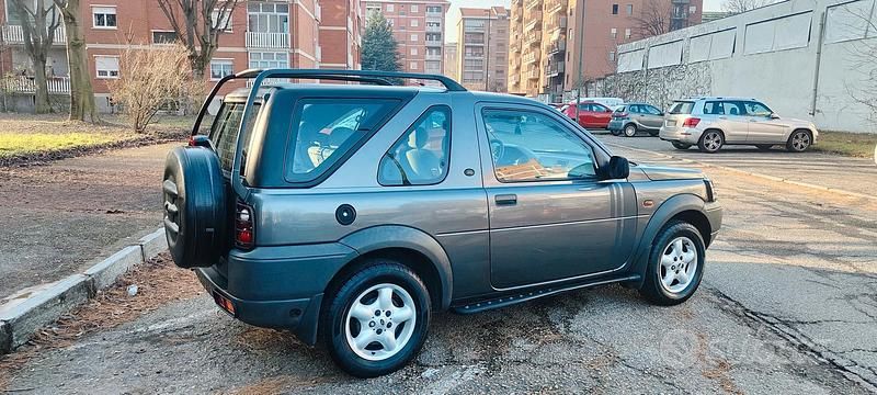 Usata Land Rover Freelander 2001 Grigio SUV
