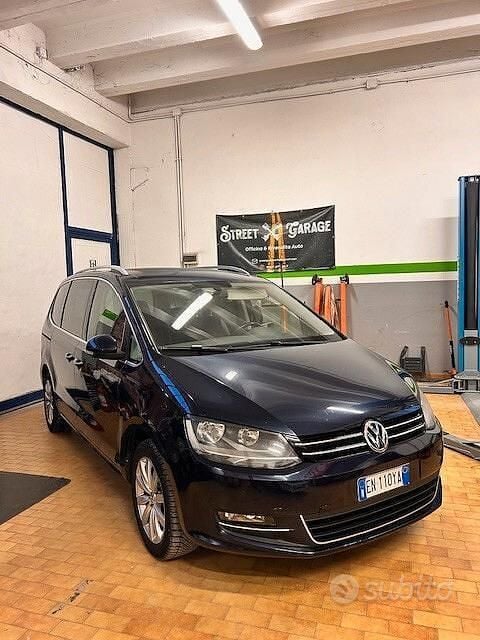 Usata VW Sharan Highline 140 CV (102 kW) 2012 Blu Monovolume