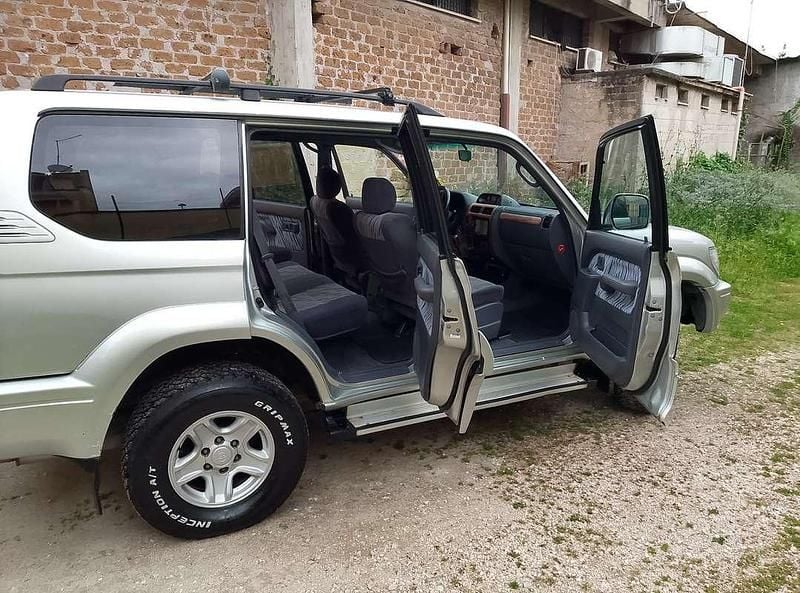 Second-hand Toyota Land Cruiser 125 CP (91 kW) 1999 SUV