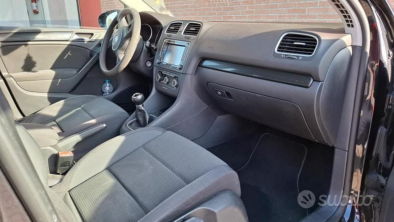 Usata VW Golf VI 2011 Nero Utilitaria