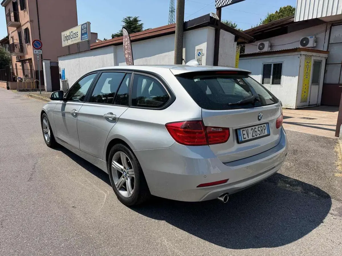 Usata BMW 320 Sport Line 184 CV (135 kW) 2014 Argento Station wagon