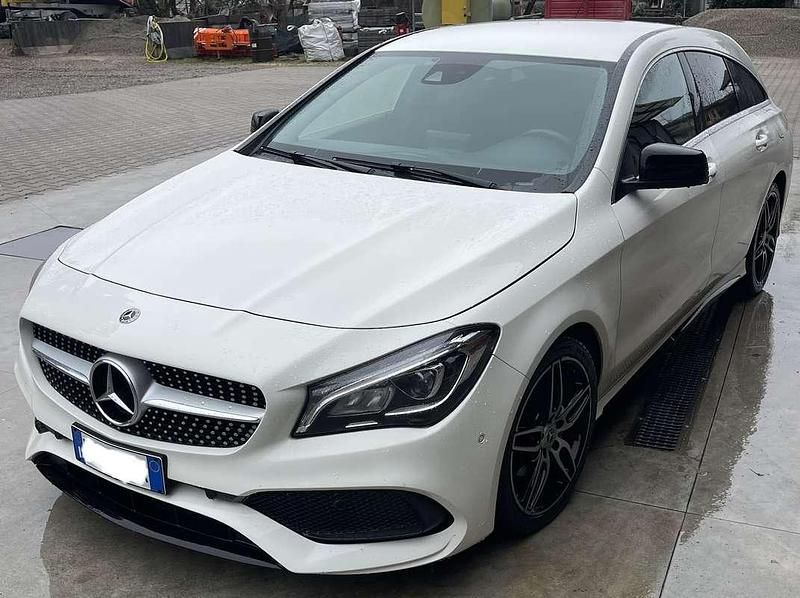 Usata Mercedes CLA200 Shooting Brake Premium 136 CV (100 kW) 2017 Station wagon