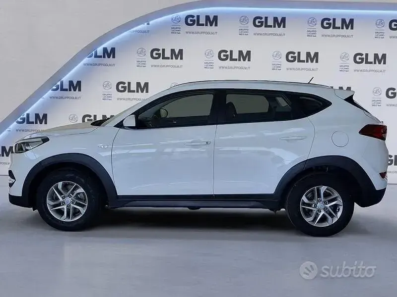 Usata Hyundai Tucson Comfort 116 CV (85 kW) 2016 Bianco SUV