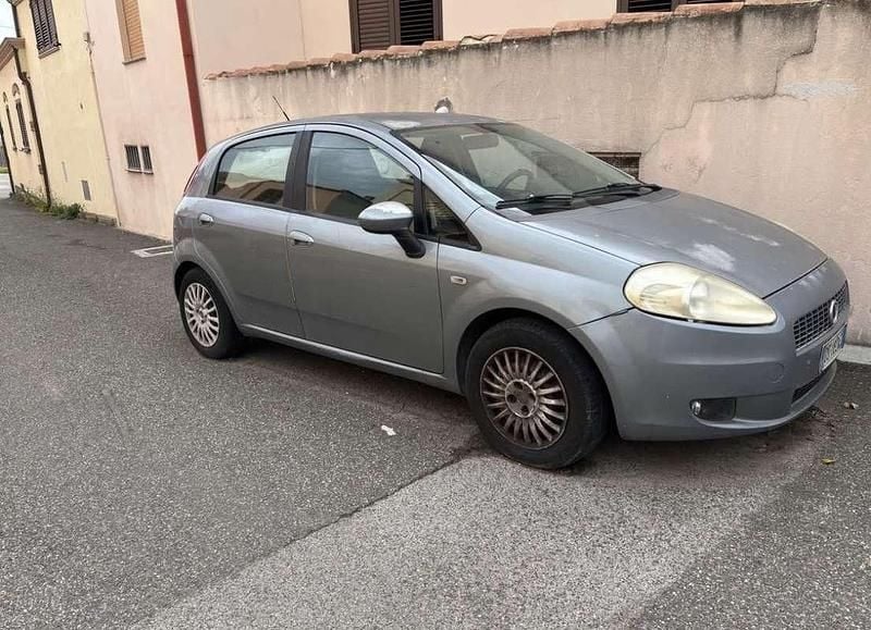 Usata Fiat Grande Punto Dynamic 90 CV (66 kW) 2008 Utilitaria