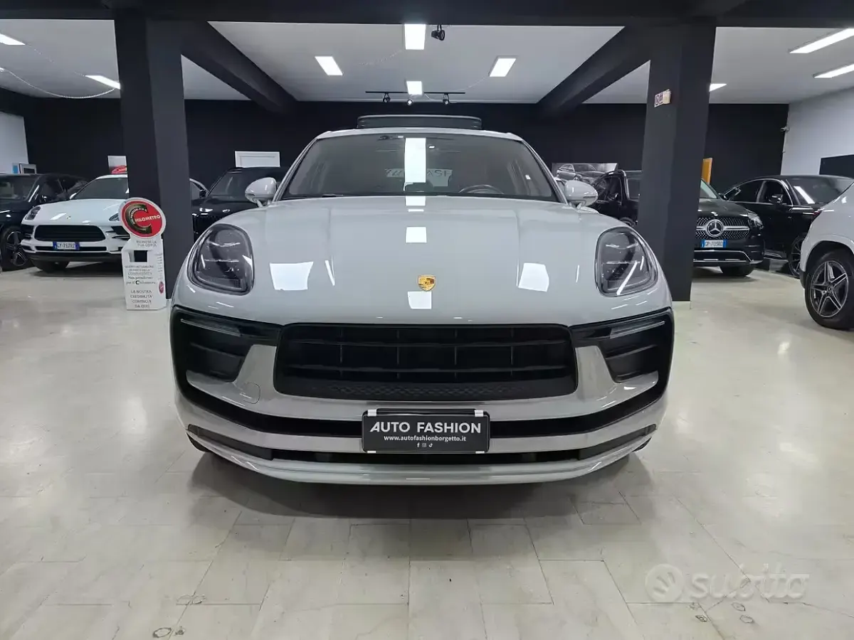 Usata Porsche Macan 265 CV (194 kW) 2023 Gesso SUV