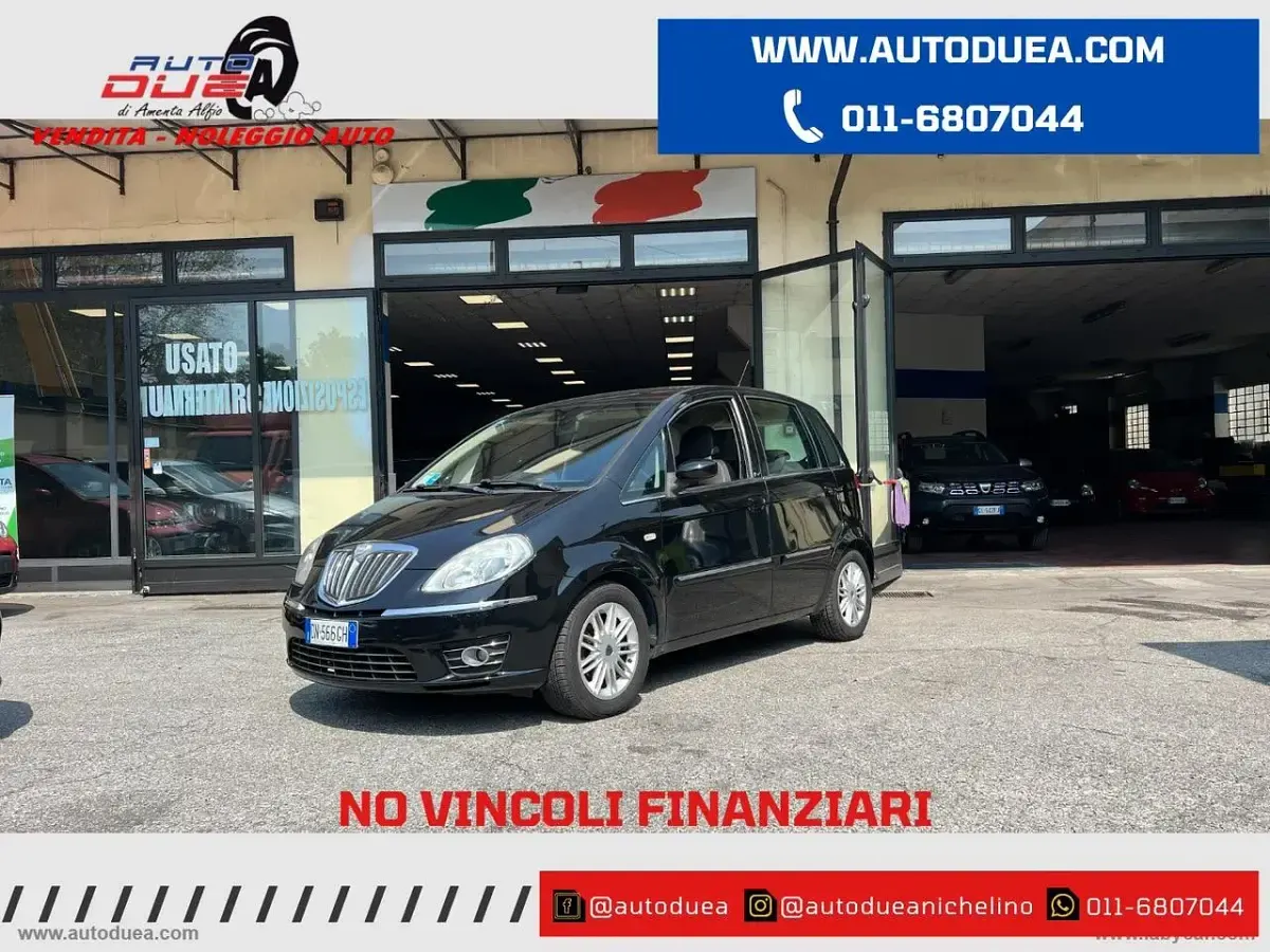 Usata Lancia Musa 95 CV (69 kW) 2008 Nero Monovolume