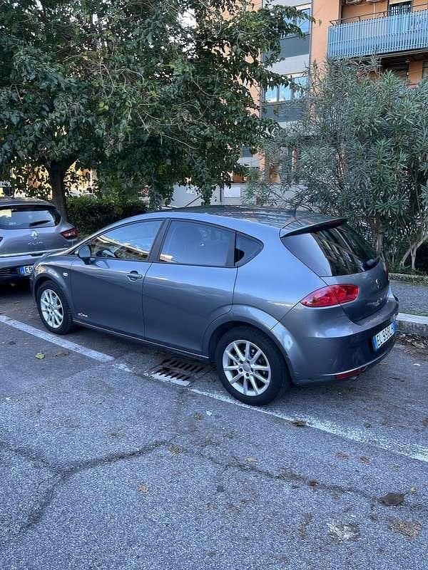 Usata Seat Leon Copa 105 CV (77 kW) 2012 Berlina