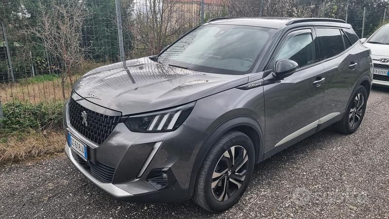 Usata Peugeot 2008 GT-line 100 CV (73 kW) 2020 SUV