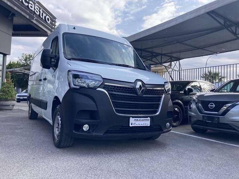 Usata Renault Master 136 CV (100 kW) 2021 Bianco Monovolume