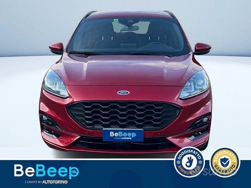 Usata Ford Kuga ST-Line 190 CV (139 kW) 2023 Bordeaux metallizzato SUV