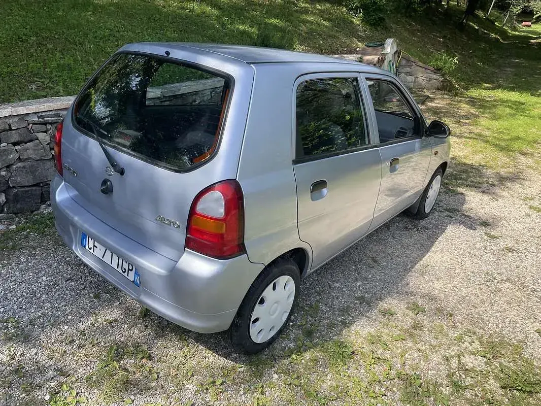 Usata Suzuki Alto 63 CV (46 kW) 2003 Grigio Utilitaria
