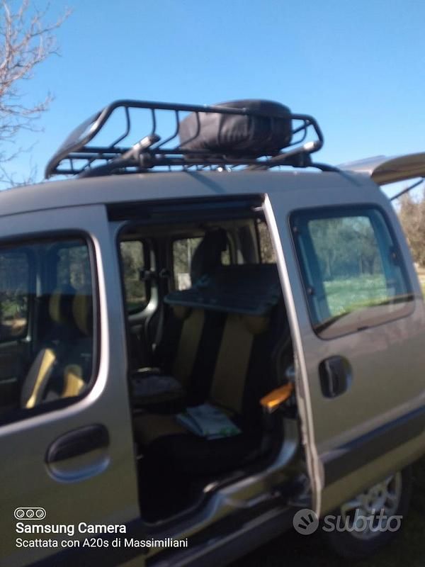 Usata Renault Kangoo 106 CV (77 kW) 2007 Berlina