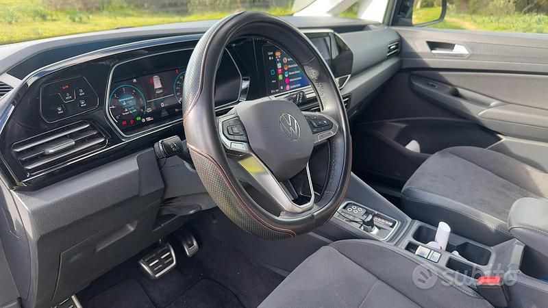 Usata VW Caddy Maxi Style 122 CV (89 kW) 2023 Grigio Monovolume