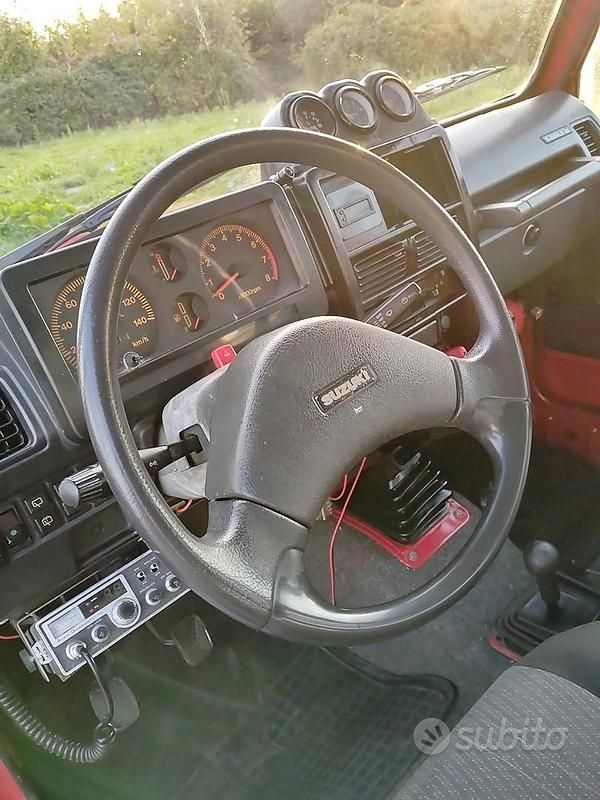 Usata Suzuki Samurai 1997 Rosso SUV