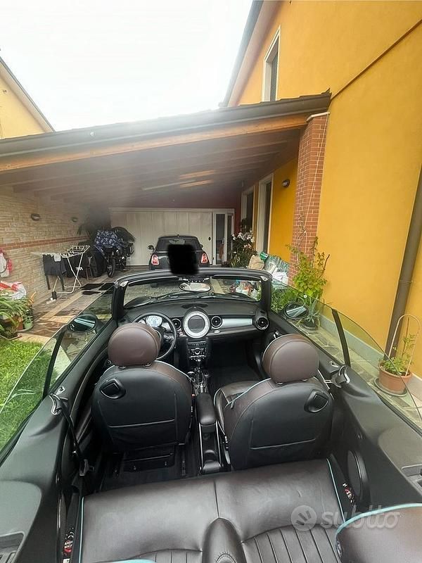 Usata Mini Highgate Cabriolet 2013 Marrone Cabrio