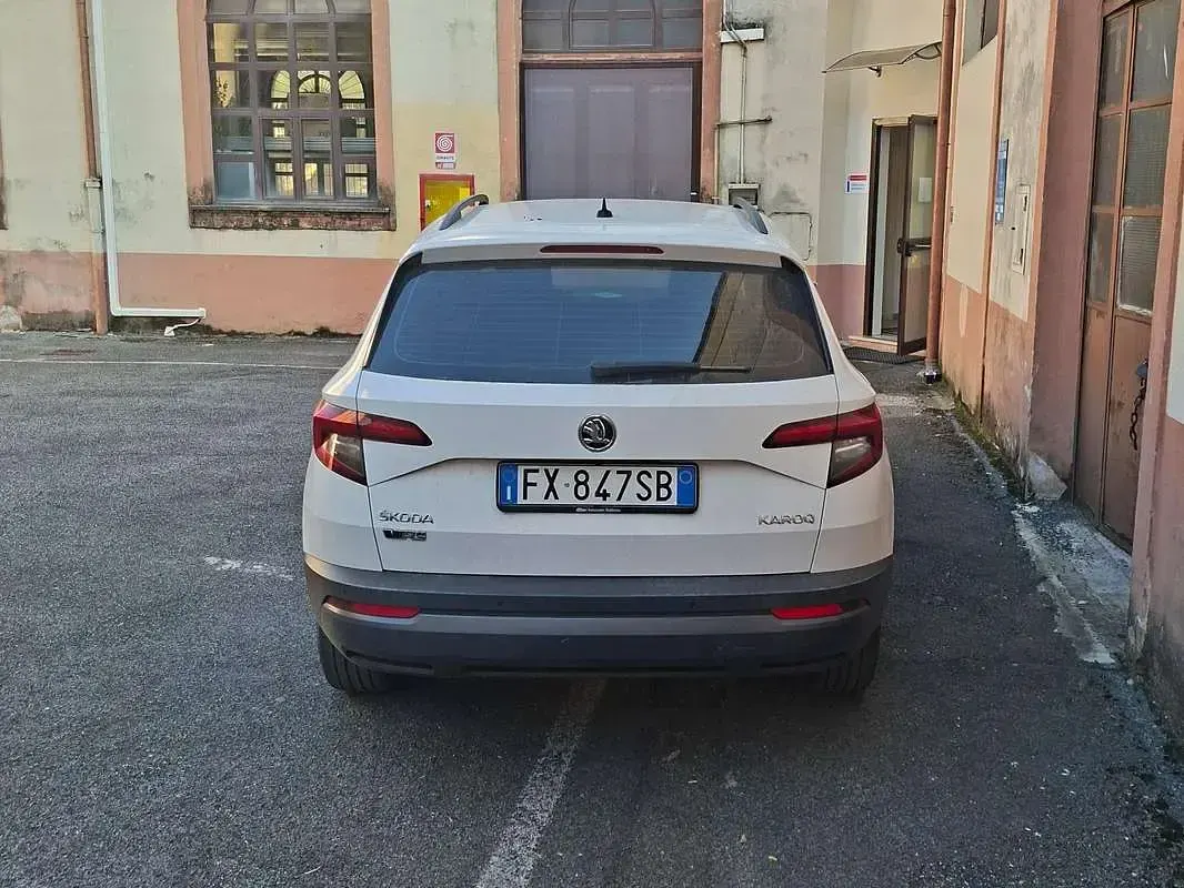 Usata Skoda Karoq Ambition 150 CV (110 kW) 2019 Bianco SUV