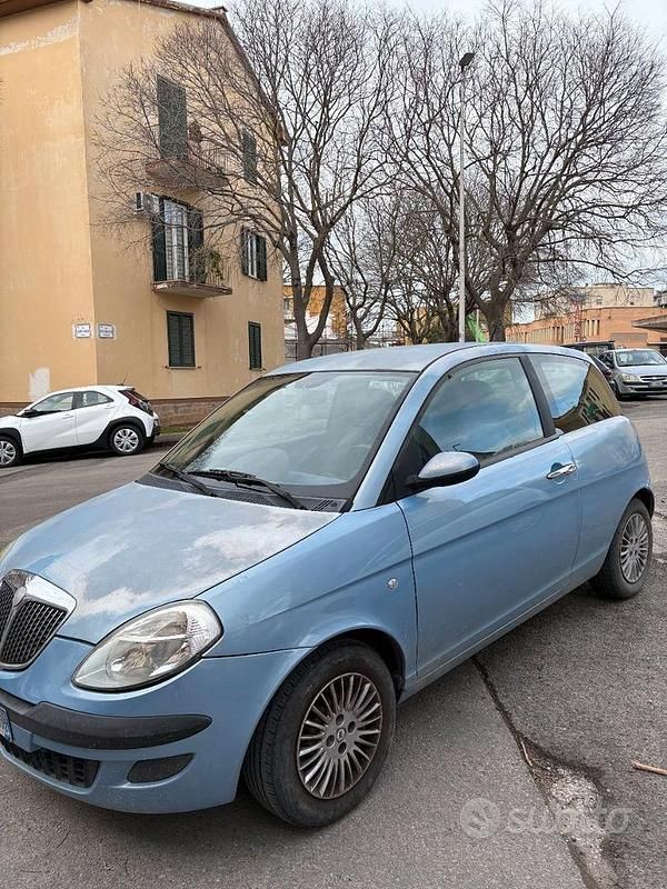 Usata Lancia Ypsilon 2004 Blu Utilitaria