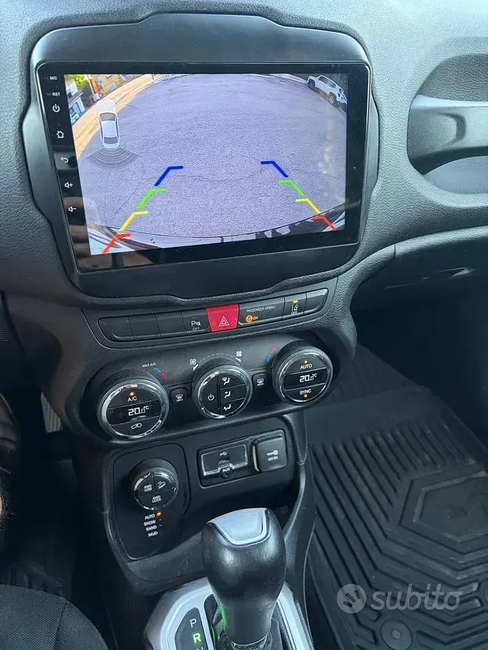 Usata Jeep Renegade Limited 140 CV (102 kW) 2015 Nero SUV