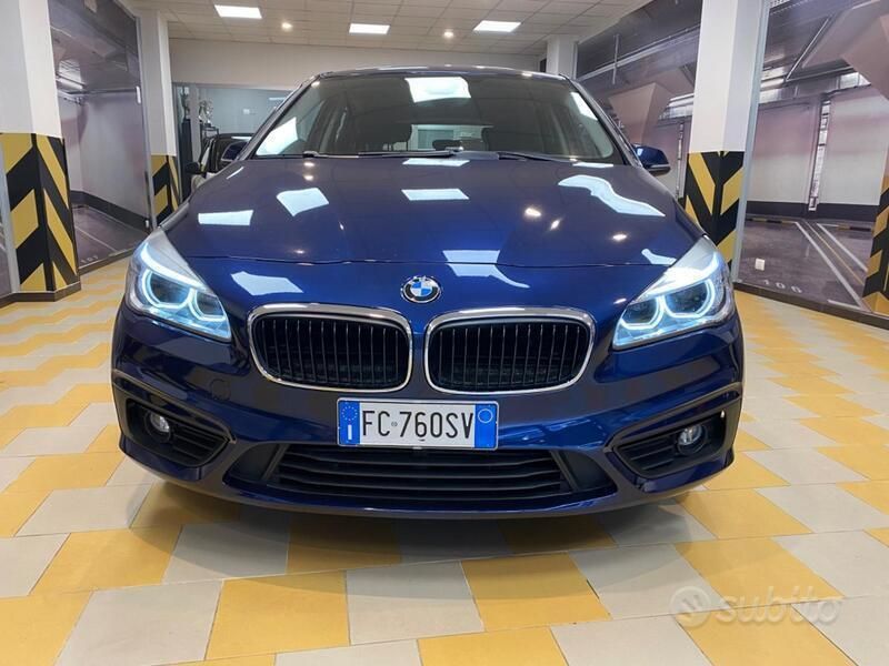 Usata BMW 216 Active Tourer Sport Line 116 CV (85 kW) 2016 Blu Monovolume