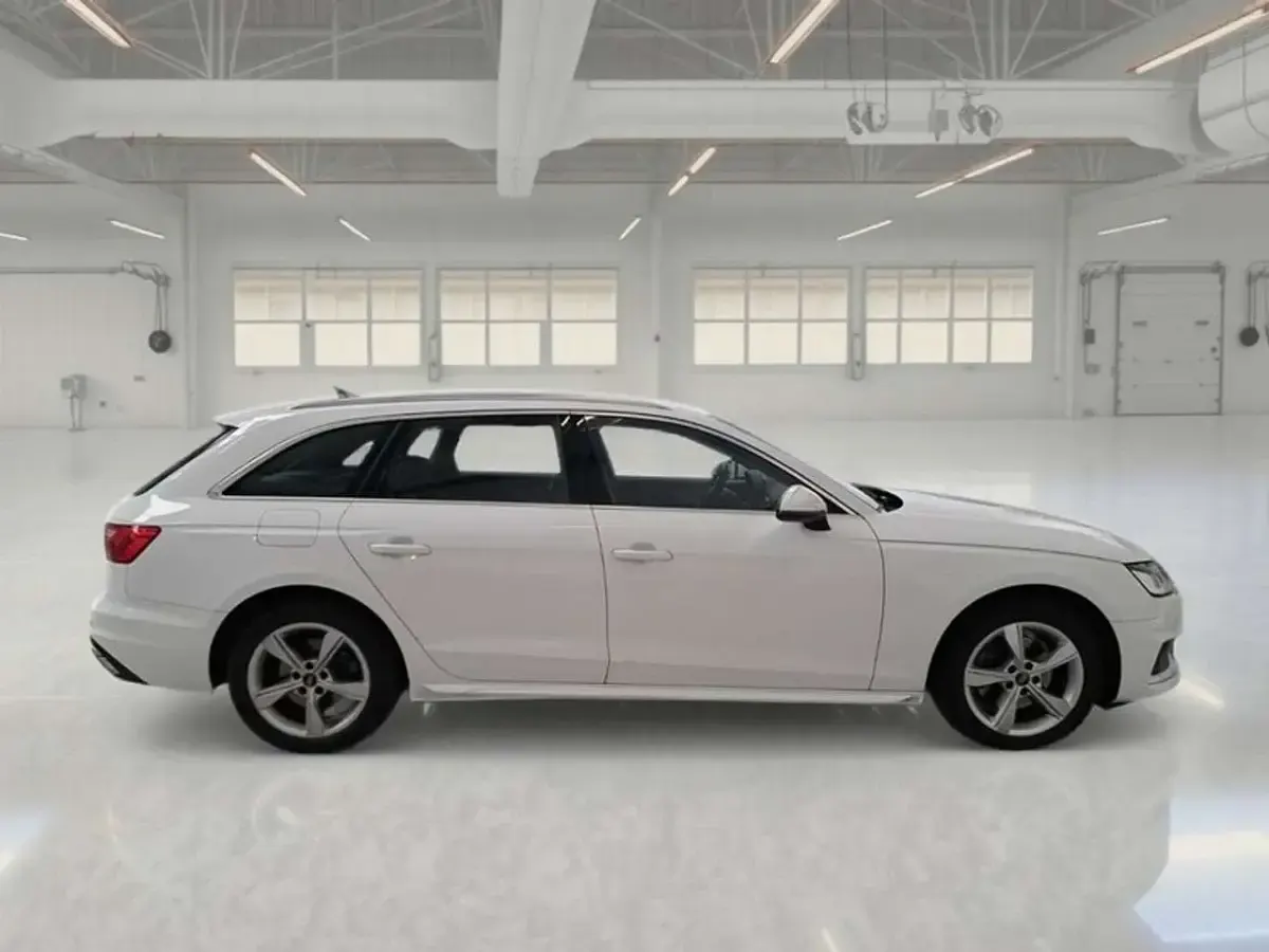 Usata Audi A4 Advanced 136 CV (100 kW) 2022 Bianco Station wagon