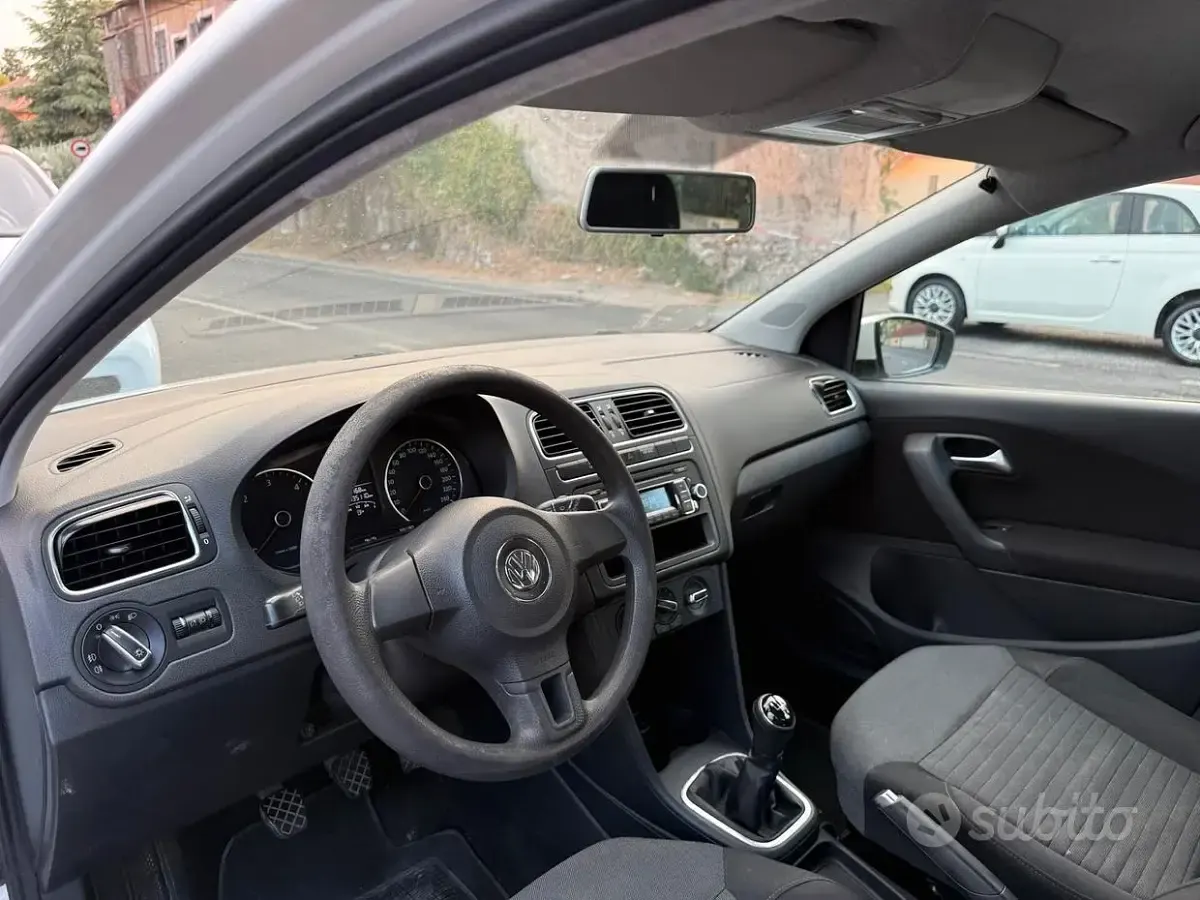 Usata VW Polo 75 CV (55 kW) 2013 Bianco Utilitaria