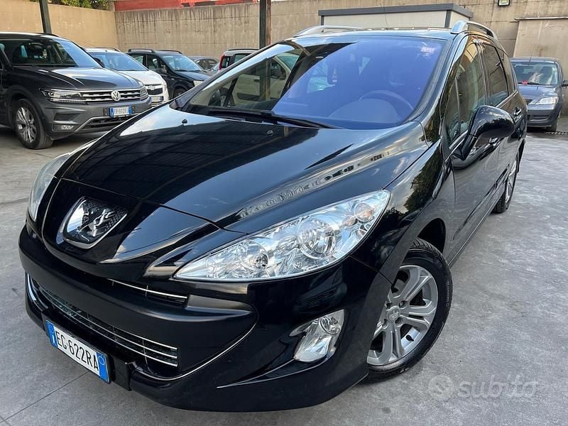 Usata Peugeot 308 Sportium 112 CV (82 kW) 2011 Nero Station wagon