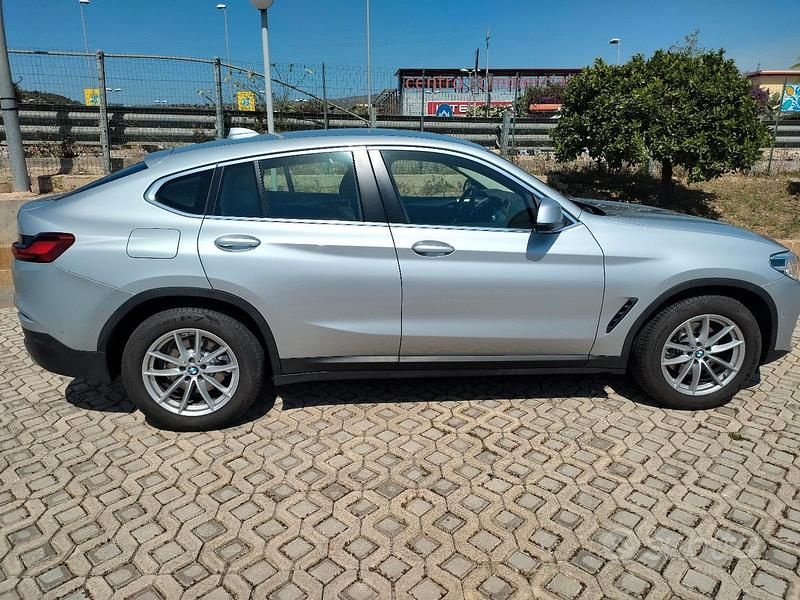 Usata BMW X4 190 CV (139 kW) 2019 Grigio SUV